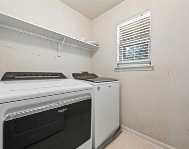 15822 Kings Cypress Lane - Photo Thumbnail 17