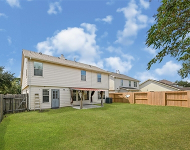 15822 Kings Cypress Lane - Photo Thumbnail 28