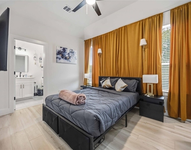5330 Wenda Street - Photo Thumbnail 17