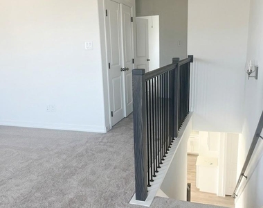 5839 Westwood Shore Drive - Photo Thumbnail 4