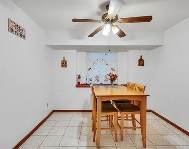 4002 Thistledown Drive - Photo Thumbnail 11