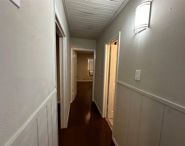 2717 Napoleon Street - Photo Thumbnail 23