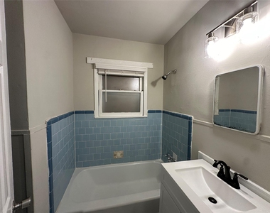 2717 Napoleon Street - Photo Thumbnail 26
