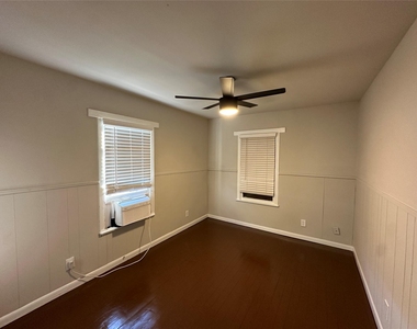 2717 Napoleon Street - Photo Thumbnail 21