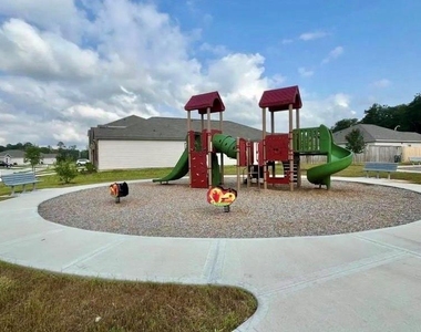 28407 Islington Drive - Photo Thumbnail 11