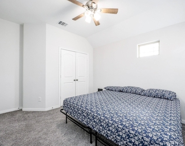 138 Sunray Creek Drive - Photo Thumbnail 29