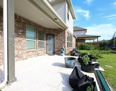 138 Sunray Creek Drive - Photo Thumbnail 33