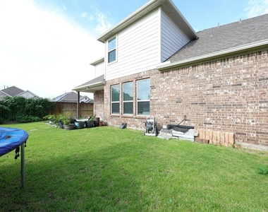 138 Sunray Creek Drive - Photo Thumbnail 36