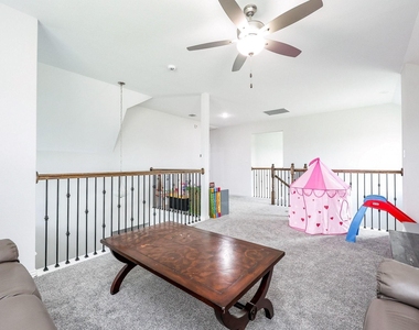 138 Sunray Creek Drive - Photo Thumbnail 27