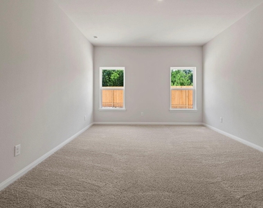 11704 Texas Spring Drive - Photo Thumbnail 3