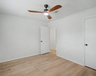34 Brushwood Court - Photo Thumbnail 30