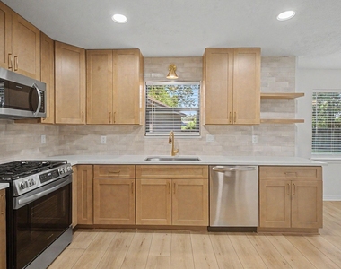 34 Brushwood Court - Photo Thumbnail 26