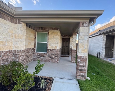 4912 Vida Vista Drive - Photo Thumbnail 1