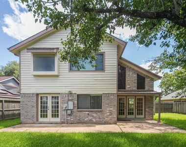 2206 Greencove Lane - Photo Thumbnail 28