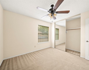 2206 Greencove Lane - Photo Thumbnail 24