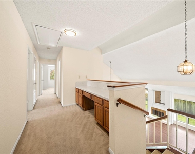 2206 Greencove Lane - Photo Thumbnail 14