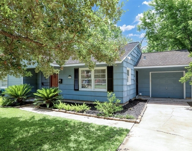 4125 Woodfox Street - Photo Thumbnail 6