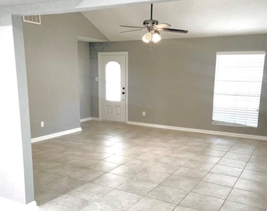 24361 Evergreen Drive - Photo Thumbnail 11