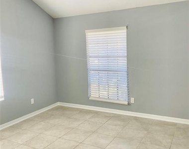 24361 Evergreen Drive - Photo Thumbnail 8