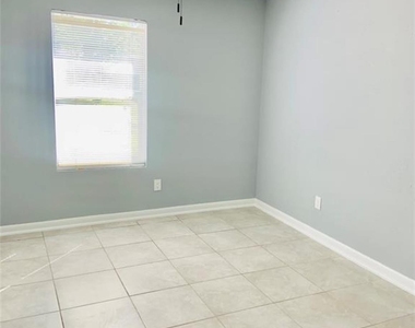 24361 Evergreen Drive - Photo Thumbnail 6