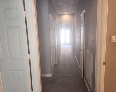 7111 Harmony Cove - Photo Thumbnail 20