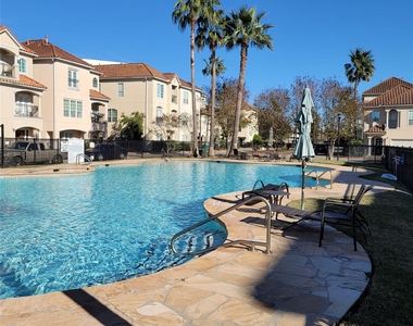 7111 Harmony Cove - Photo Thumbnail 30