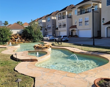 7111 Harmony Cove - Photo Thumbnail 36