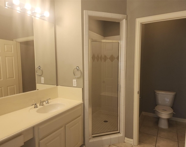 7111 Harmony Cove - Photo Thumbnail 26