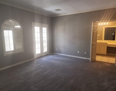 7111 Harmony Cove - Photo Thumbnail 24