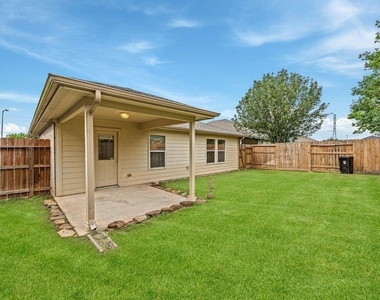 22327 Albee Drive - Photo Thumbnail 24