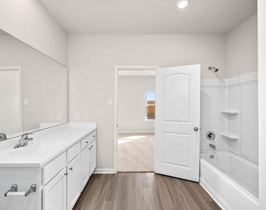 6406 Winter Elm Street - Photo Thumbnail 4