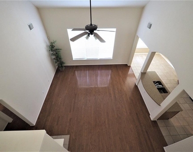 6110 Barkermist Lane - Photo Thumbnail 7