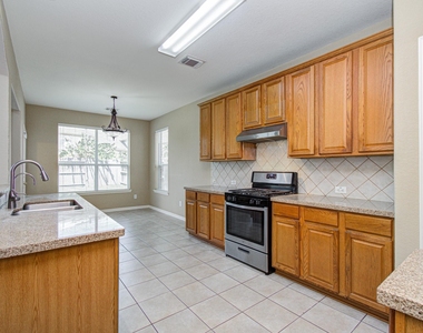 6110 Barkermist Lane - Photo Thumbnail 9
