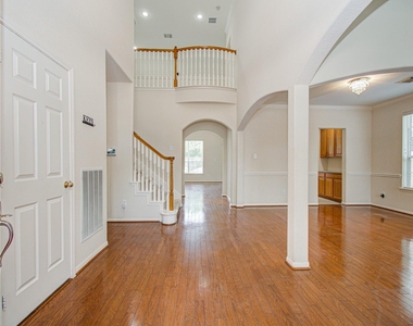 6110 Barkermist Lane - Photo Thumbnail 3