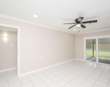 1339 Tarberry Road - Photo Thumbnail 5