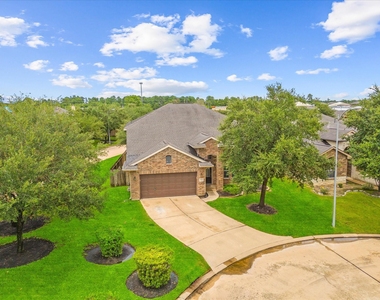 13946 Cypress Star Lane - Photo Thumbnail 3