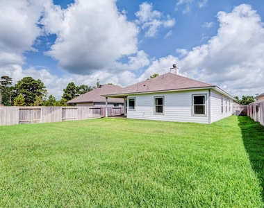 208 Shoreview Drive - Photo Thumbnail 24