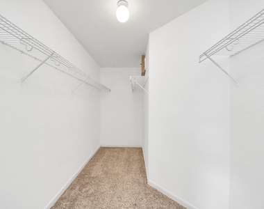 2203 Gable Hollow Lane - Photo Thumbnail 23