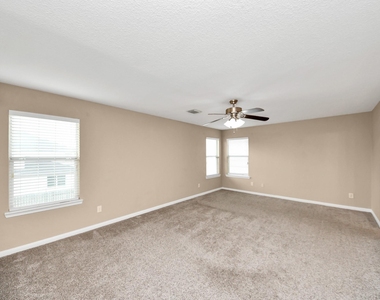2203 Gable Hollow Lane - Photo Thumbnail 22
