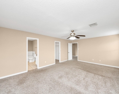 2203 Gable Hollow Lane - Photo Thumbnail 24