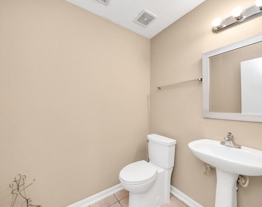 2203 Gable Hollow Lane - Photo Thumbnail 21