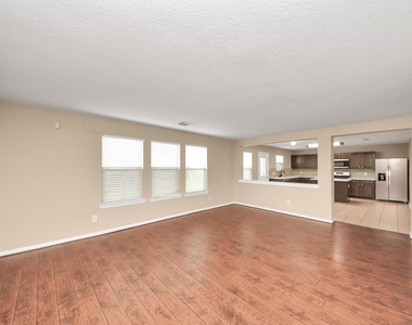 2203 Gable Hollow Lane - Photo Thumbnail 11