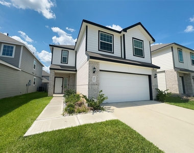 4807 Blue Jacaranda Way - Photo Thumbnail 1