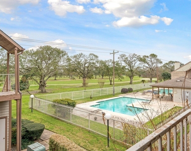 8359 Sands Point Drive - Photo Thumbnail 16