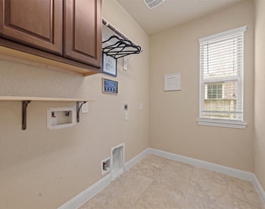 12542 Charter Mill Lane - Photo Thumbnail 14
