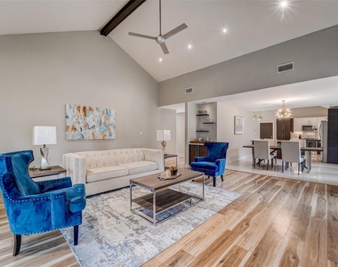 1371 Beaujolais Lane - Photo Thumbnail 2