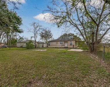 1221 Parkway Street - Photo Thumbnail 27