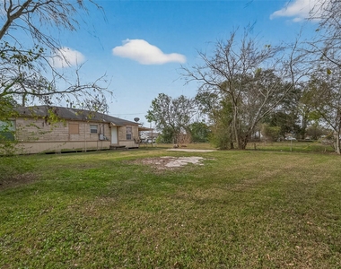 1221 Parkway Street - Photo Thumbnail 26