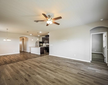 15815 Spruce River Court - Photo Thumbnail 3