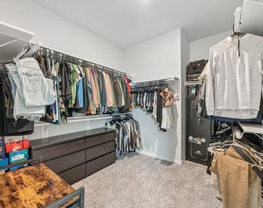 409 Chardonnay Drive - Photo Thumbnail 31